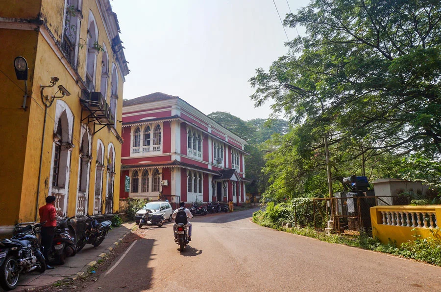 Fontainhas street