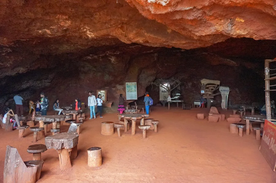 Table Land cave