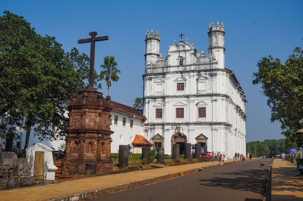 tourist places in old goa