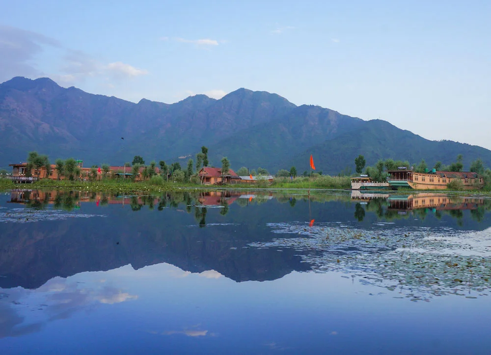 Houseboat Srinagar