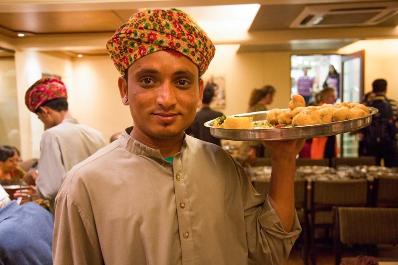 A guide to Tipping in India including when NOT to tip